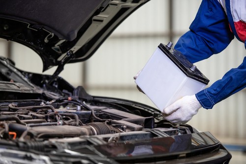 Signs That Your Vehicle’s Battery is Failing and What to Do