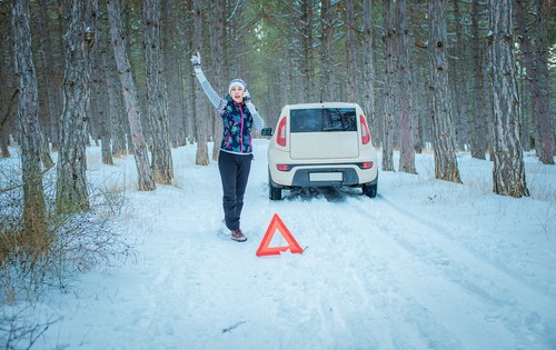 Flat Tire Tools and Other Road Emergency Essentials